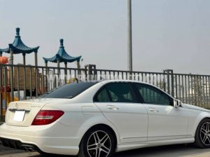 Xe Mercedes Benz C class C300 AMG 2011