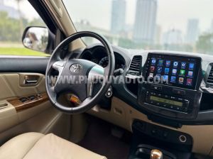 Xe Toyota Fortuner 2.7V 4X2 AT 2016