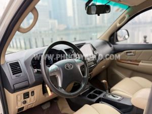 Xe Toyota Fortuner 2.7V 4X2 AT 2016