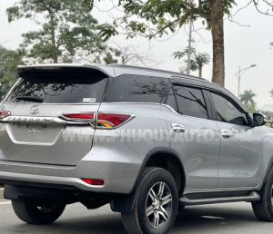 Xe Toyota Fortuner 2.7V 4x2 AT 2019