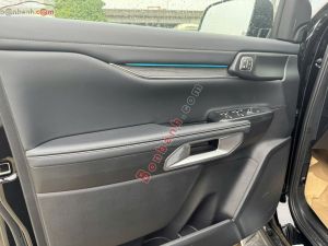 Xe Ford Everest Platinum 2.0L 4x4 AT 2025