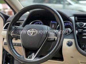 Xe Toyota Camry 2.0G 2019