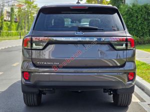 Xe Ford Everest Titanium 2.0L 4x2 AT 2024