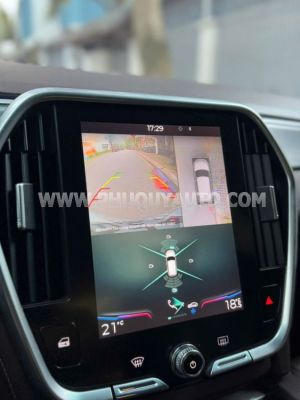 Xe VinFast Lux SA 2.0 Premium 2.0 AT 2021