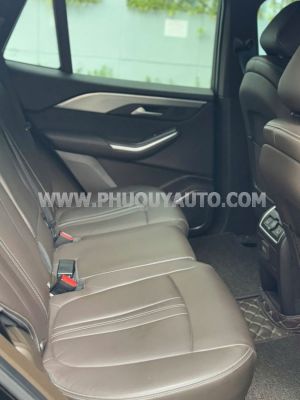 Xe VinFast Lux SA 2.0 Premium 2.0 AT 2021