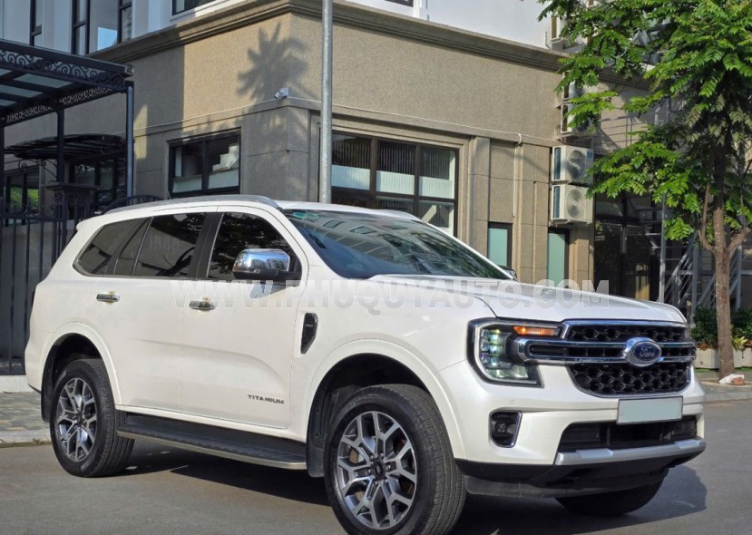 Everest Titanium 2.0L 4x2 AT 2022