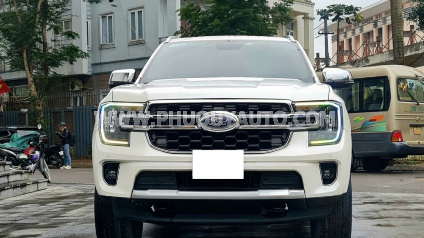 Ford Everest Titanium 2.0L 4x2 AT