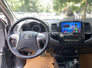 Xe Toyota Fortuner 2.7V 4x4 AT 2015