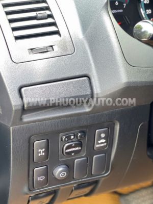 Xe Toyota Fortuner 2.7V 4x4 AT 2015