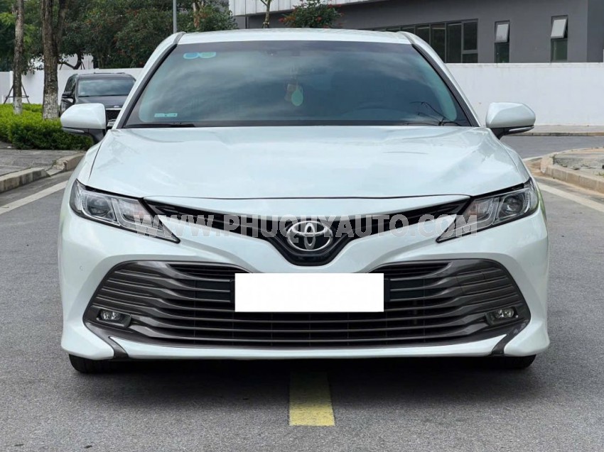 Toyota Camry 2.0G