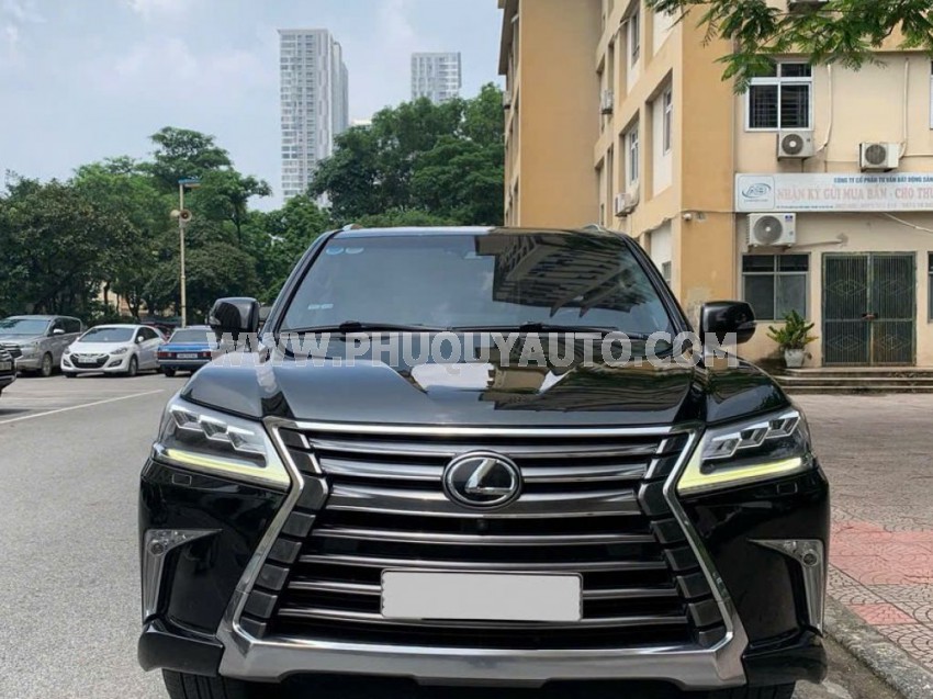 LX 570 2016