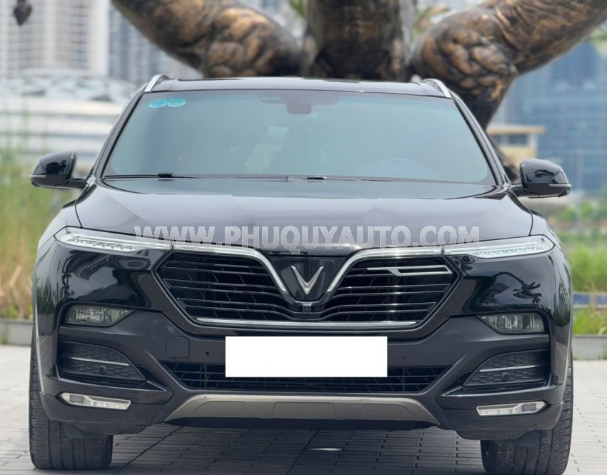 VinFast Lux SA 2.0 Premium 2.0 AT 2021