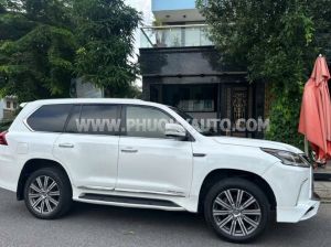 Xe Lexus LX 570 Super Sport 2016