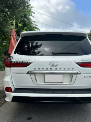 Xe Lexus LX 570 Super Sport 2016