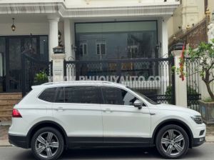 Xe Volkswagen Tiguan Allspace 2021