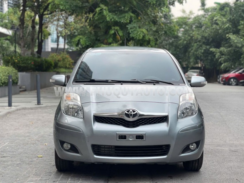 Yaris 1.5 AT 2011
