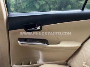Xe Toyota Camry 2.0E 2017