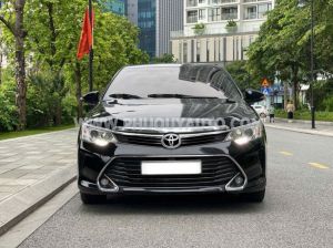 Xe Toyota Camry 2.0E 2017