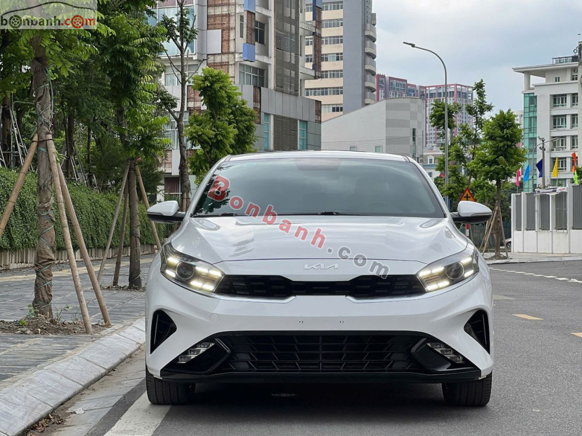 Kia K3 Luxury 1.6 AT