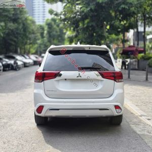Xe Mitsubishi Outlander 2.0 CVT 2022