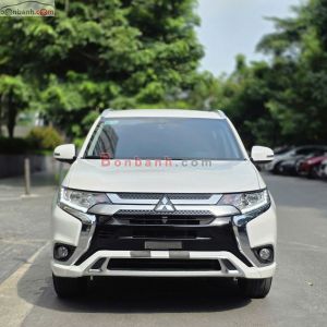 Xe Mitsubishi Outlander 2.0 CVT 2022
