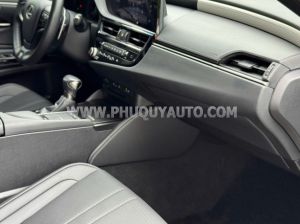 Xe Lexus ES 250 F Sport 2021