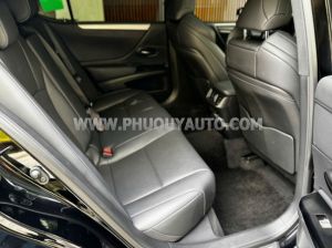 Xe Lexus ES 250 F Sport 2021