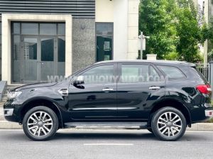 Xe Ford Everest Titanium 2.0L 4x4 AT 2022