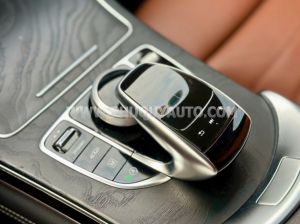 Xe Mercedes Benz GLC 300 4Matic 2017
