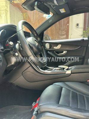 Xe Mercedes Benz GLC 300 4Matic 2017