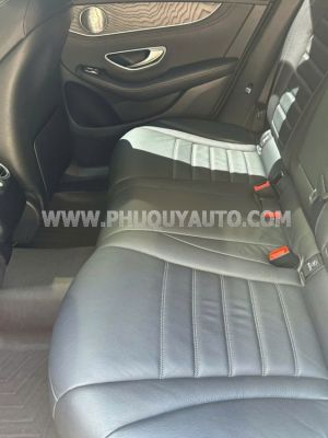 Xe Mercedes Benz GLC 300 4Matic 2017
