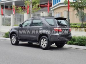 Xe Toyota Fortuner 2.5G 2010