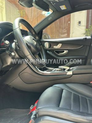 Xe Mercedes Benz GLC 300 4Matic 2017