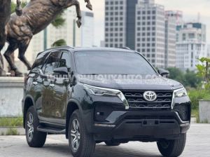 Xe Toyota Fortuner 2.4G 4x2 AT 2020