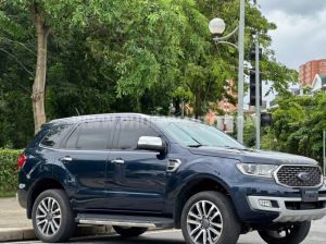 Xe Ford Everest Titanium 2.0L 4x4 AT 2022