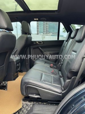 Xe Ford Everest Titanium 2.0L 4x4 AT 2022