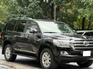 Xe Toyota Land Cruiser 4.6 V8 2020