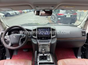 Xe Toyota Land Cruiser 4.6 V8 2020