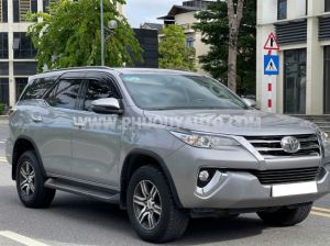Xe Toyota Fortuner 2.7V 4x2 AT 2019