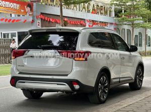 Xe Mitsubishi Outlander 2.0 CVT Premium 2020