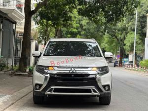 Xe Mitsubishi Outlander 2.0 CVT Premium 2020