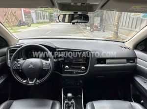 Xe Mitsubishi Outlander 2.0 CVT Premium 2020
