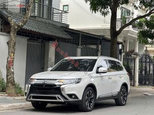 Xe Mitsubishi Outlander 2.0 CVT Premium 2020