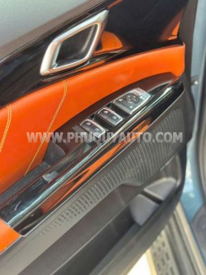 Xe Kia Carnival Luxury 2.2D 2022