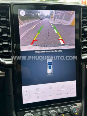 Xe Ford Everest Titanium 2.0L 4x2 AT 2022