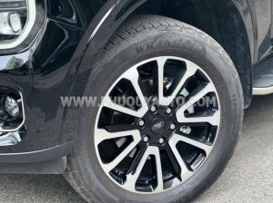 Xe Ford Everest Platinum 2.0L 4x4 AT 2025