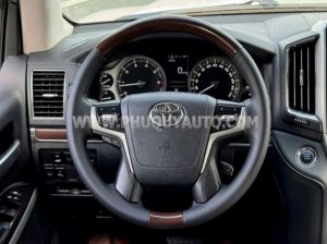 Xe Toyota Land Cruiser VX 4.6 V8 2016