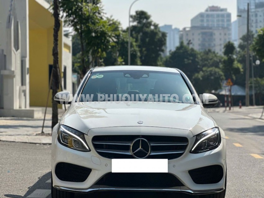 C300 AMG 2015