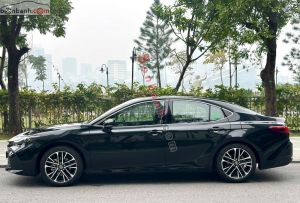 Xe Toyota Camry 2.0Q 2025