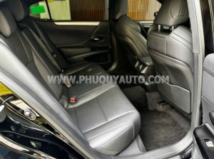 Xe Lexus ES 250 F Sport 2021